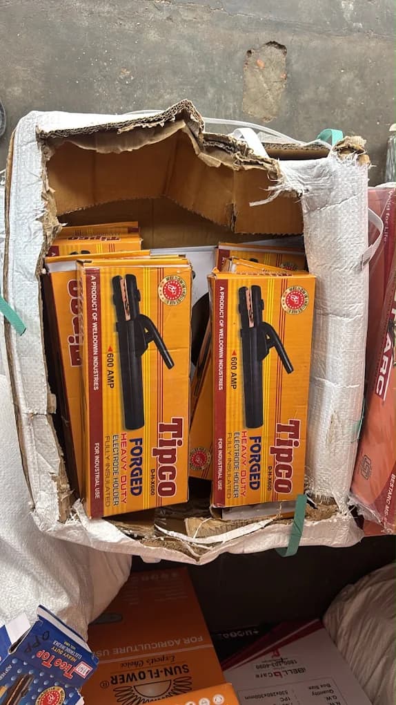 Tipco forged holders · 600A